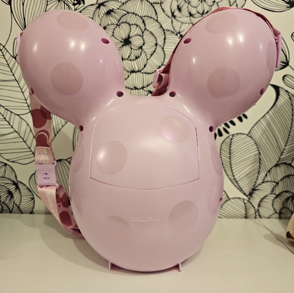 New Mickey Mouse Popcorn Bucket - Picture 3 of 4